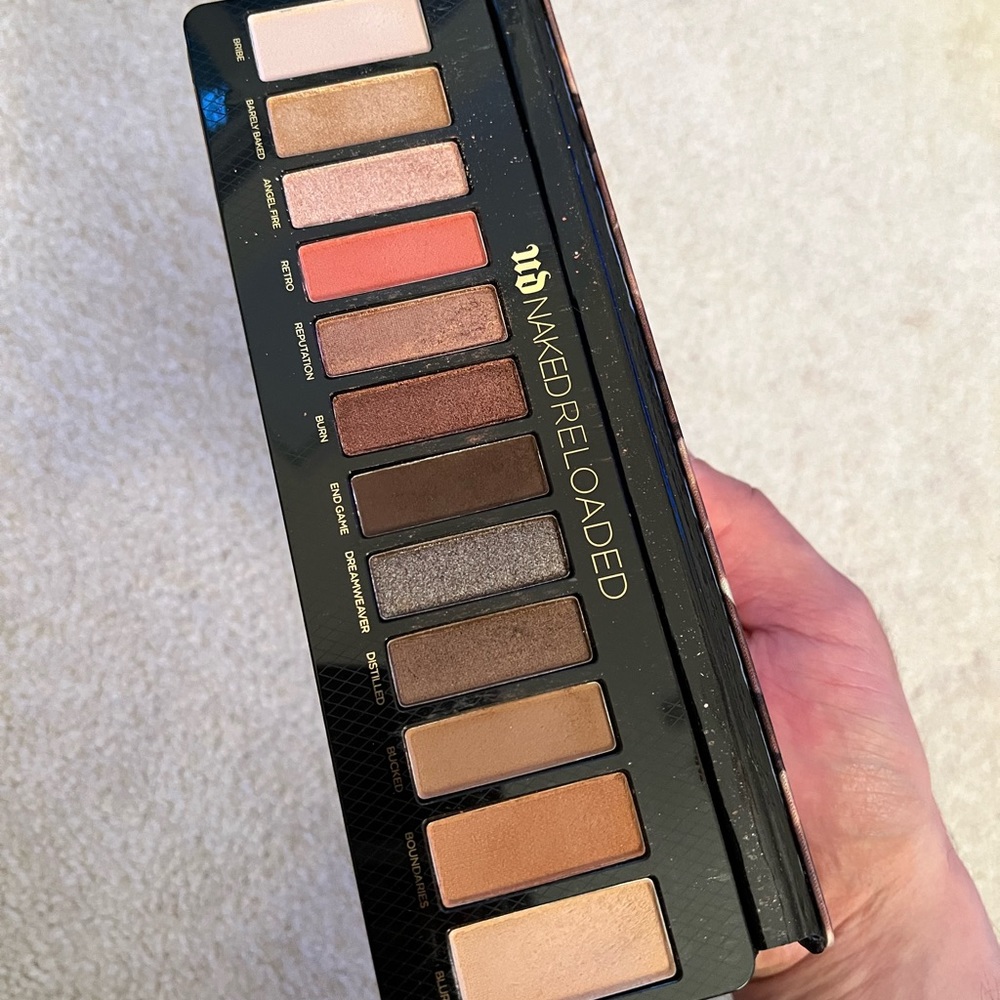 Urban Decay Naked reloaded palette - Picture 2 of 2